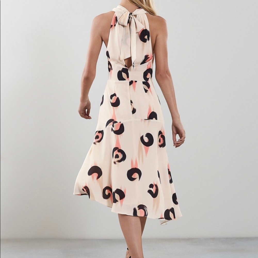 Asymmetric luxurious chiffon dress